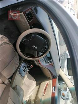 هیوندای جێنسس